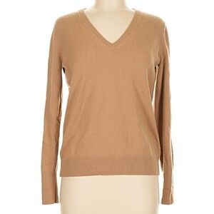 EVERLANE Classic V-neck Sweater in 100% Cashmere | Camel | Size S